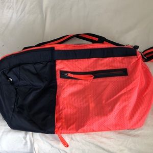 Lululemon duffel bag